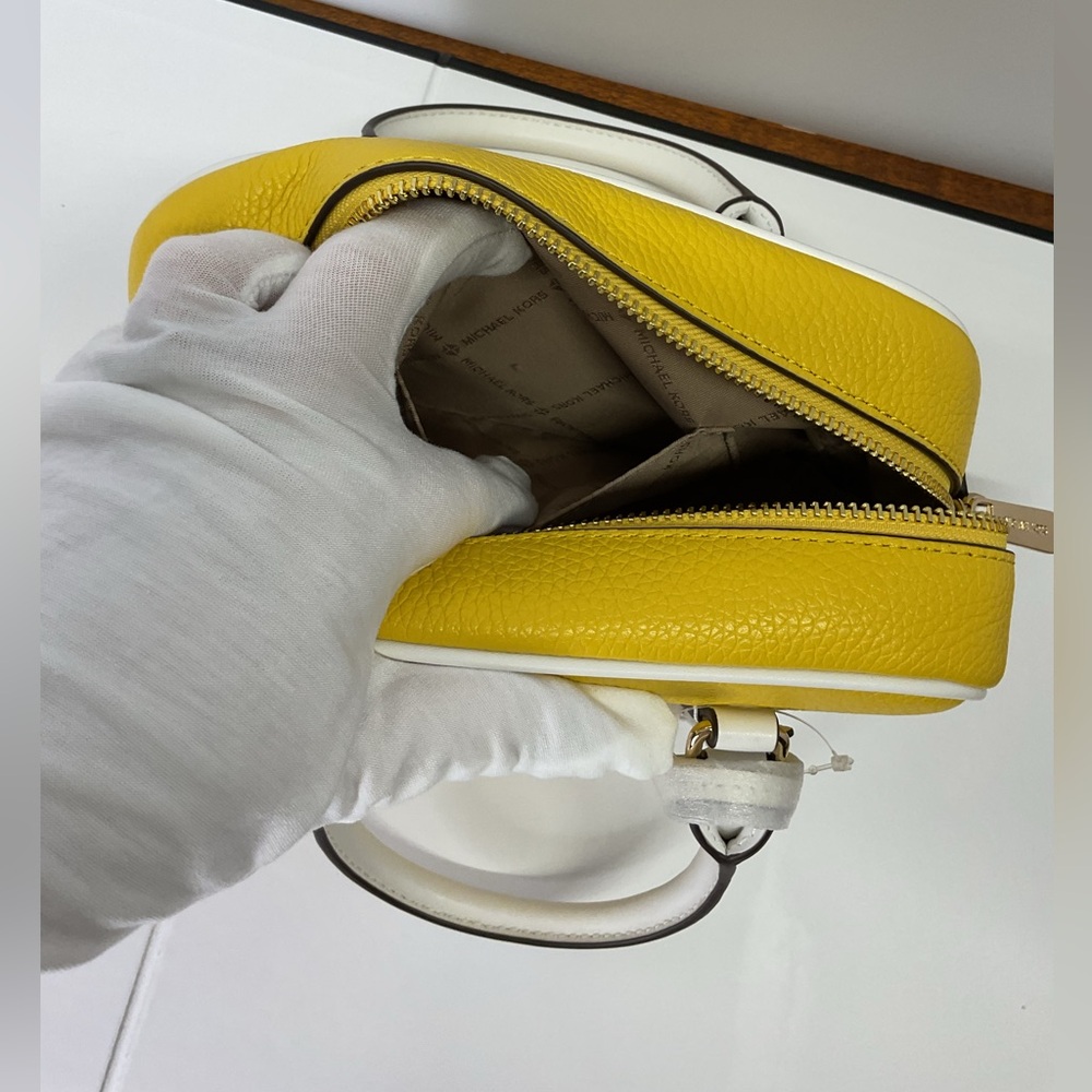 Michael Kors Yellow and White Handbag NWT (Retails $398) 💛💛💛 - Picture 8 of 9